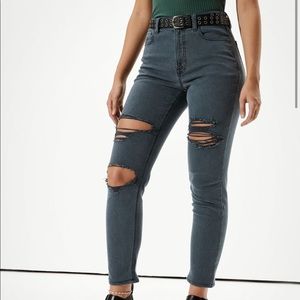 American Eagle Mom Jeans